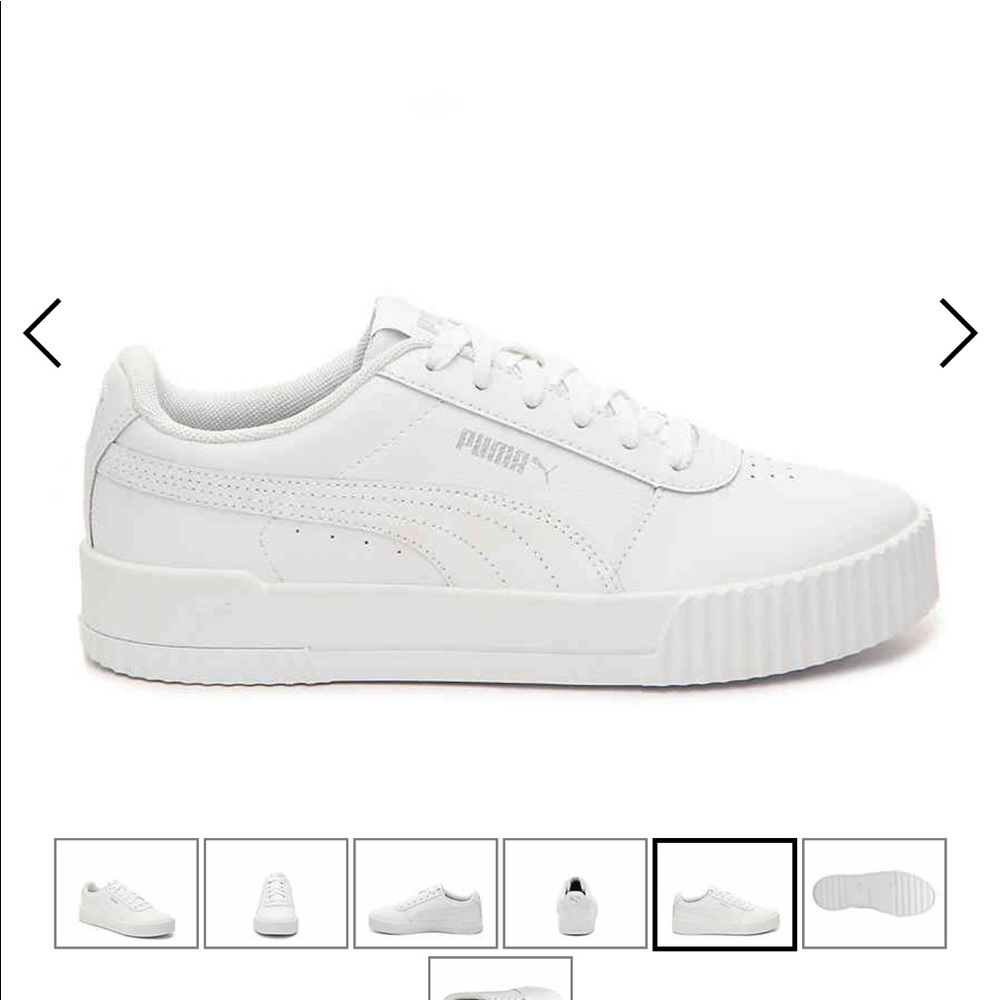 WHITE PUMA SNEAKERS